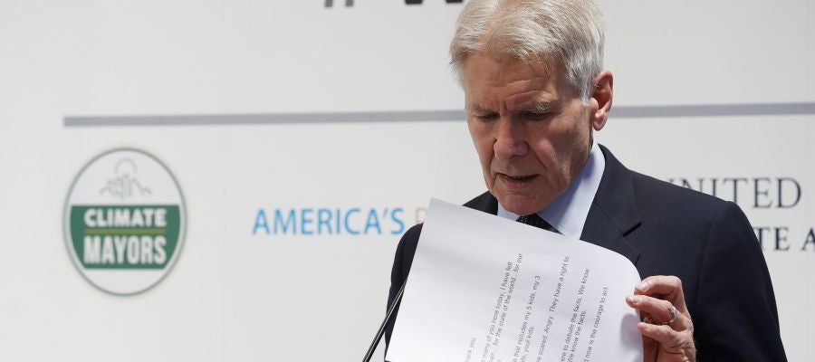 Harrison Ford reprocha en la Cumbre del Clima la "falta de valentía" de Donald Trump Harrison Ford reprocha en la Cumbre del Clima la "falta de valentía" de Donald Trump