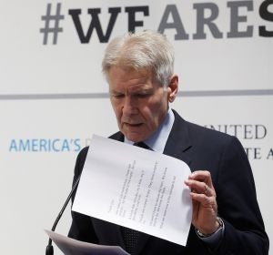 Harrison Ford reprocha en la Cumbre del Clima la "falta de valentía" de Donald Trump Harrison Ford reprocha en la Cumbre del Clima la "falta de valentía" de Donald Trump