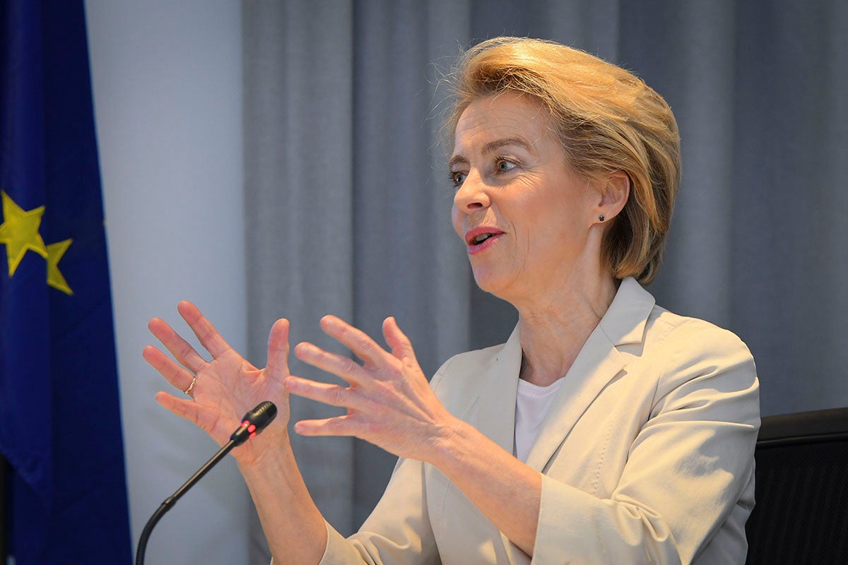 Persona física: Los primeros 100 días de Ursula Von Der Leyen Persona física: Los primeros 100 días de Ursula Von Der Leyen