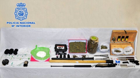 Material incautado por la Polic&iacute;a Nacional