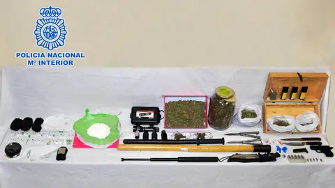 Material incautado por la Policía Nacional Material incautado por la Policía Nacional