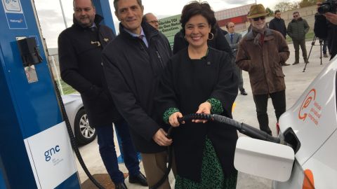 Zamora ha inaugurado la primera gasinera de Ciudad Real
