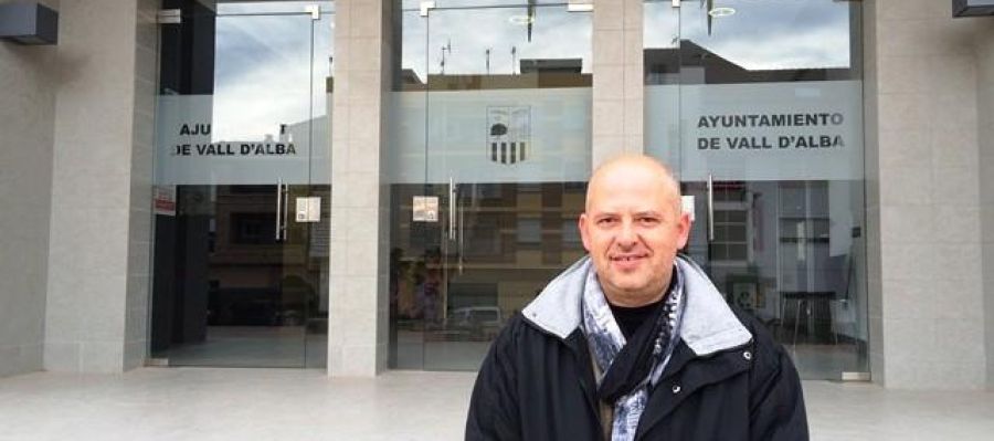 Fernando Grande dimite como secretario general de Vall d'Alba. Fernando Grande dimite como secretario general de Vall d'Alba.