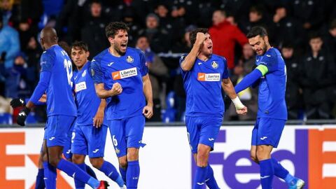 Los jugadores del Getafe celebran un gol