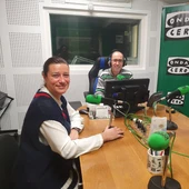 Ana Mourenza en los estudios de Onda Cero Ana Mourenza en los estudios de Onda Cero