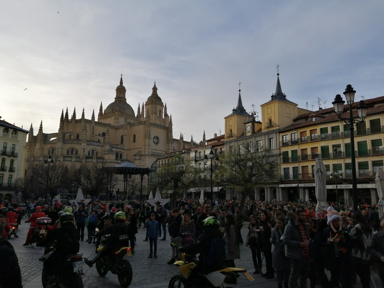 El Ayuntamiento no prohibirá la Tardebuena y hace un llamamiento al civismo El Ayuntamiento no prohibirá la Tardebuena y hace un llamamiento al civismo