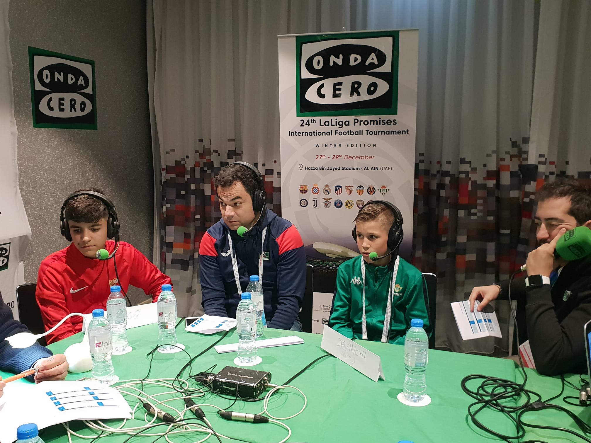 Reyes, Diego, Davinchi y Llorenç analizan la primera jornada de LaLiga Promises en El Transistor Reyes, Diego, Davinchi y Llorenç analizan la primera jornada de LaLiga Promises en El Transistor