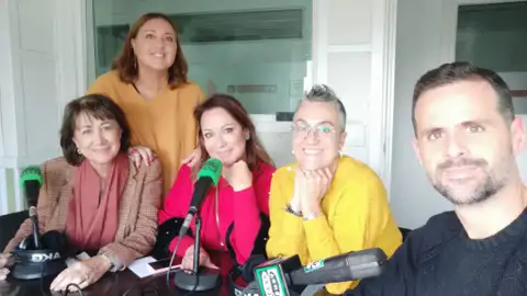 Tertulia mujeres Más de uno Marbella Tertulia mujeres Más de uno Marbella
