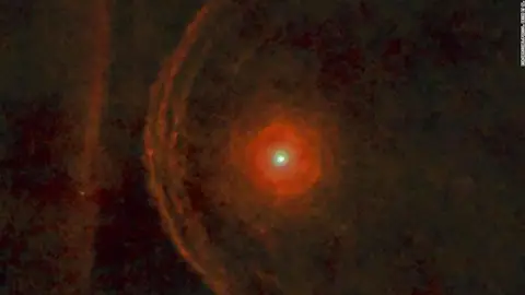 La supergigante roja Betelgeuse La supergigante roja Betelgeuse
