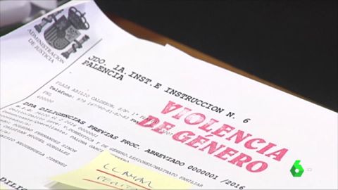 Imagen de documentos sobre violencia de G&eacute;nero.