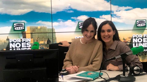 Isabel Lobo y Mari&aacute;n Garc&iacute;a