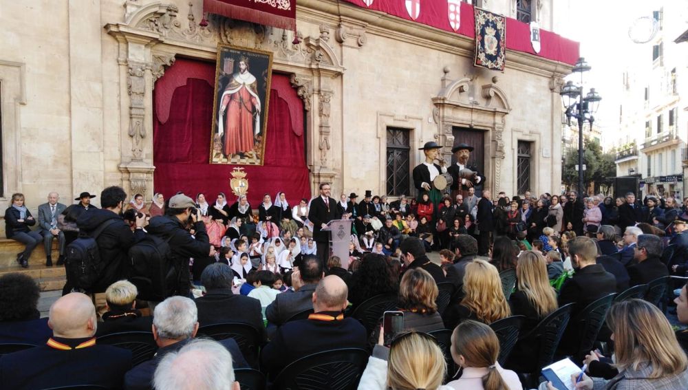 El Alcalde de Palma, José Hila, durante su discurso en la Festa de l'Estendard .