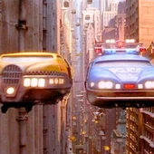 Coches voladores en la película El Quinto Elemento Coches voladores en la película El Quinto Elemento