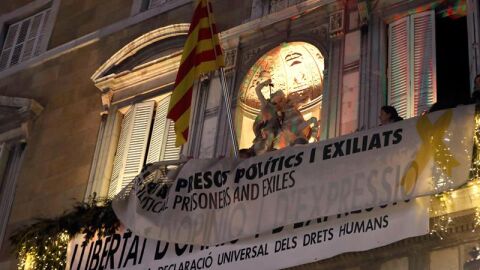 Bandera espa&ntilde;ola Palau de la Generalitat. 