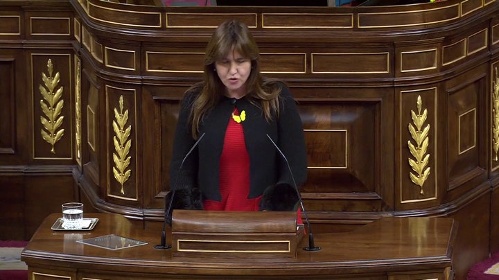 Laura Borrás: "Pedro Sánchez es el que se llena la boca de diálogo pero luego no descuelga el teléfono" Laura Borrás: "Pedro Sánchez es el que se llena la boca de diálogo pero luego no descuelga el teléfono"