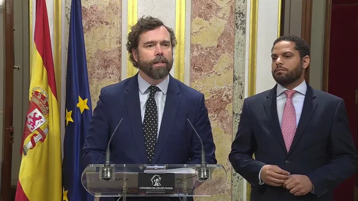 Espinosa de los Monteros: "El discurso de Sánchez está fuera de la Constitución" Espinosa de los Monteros: "El discurso de Sánchez está fuera de la Constitución"