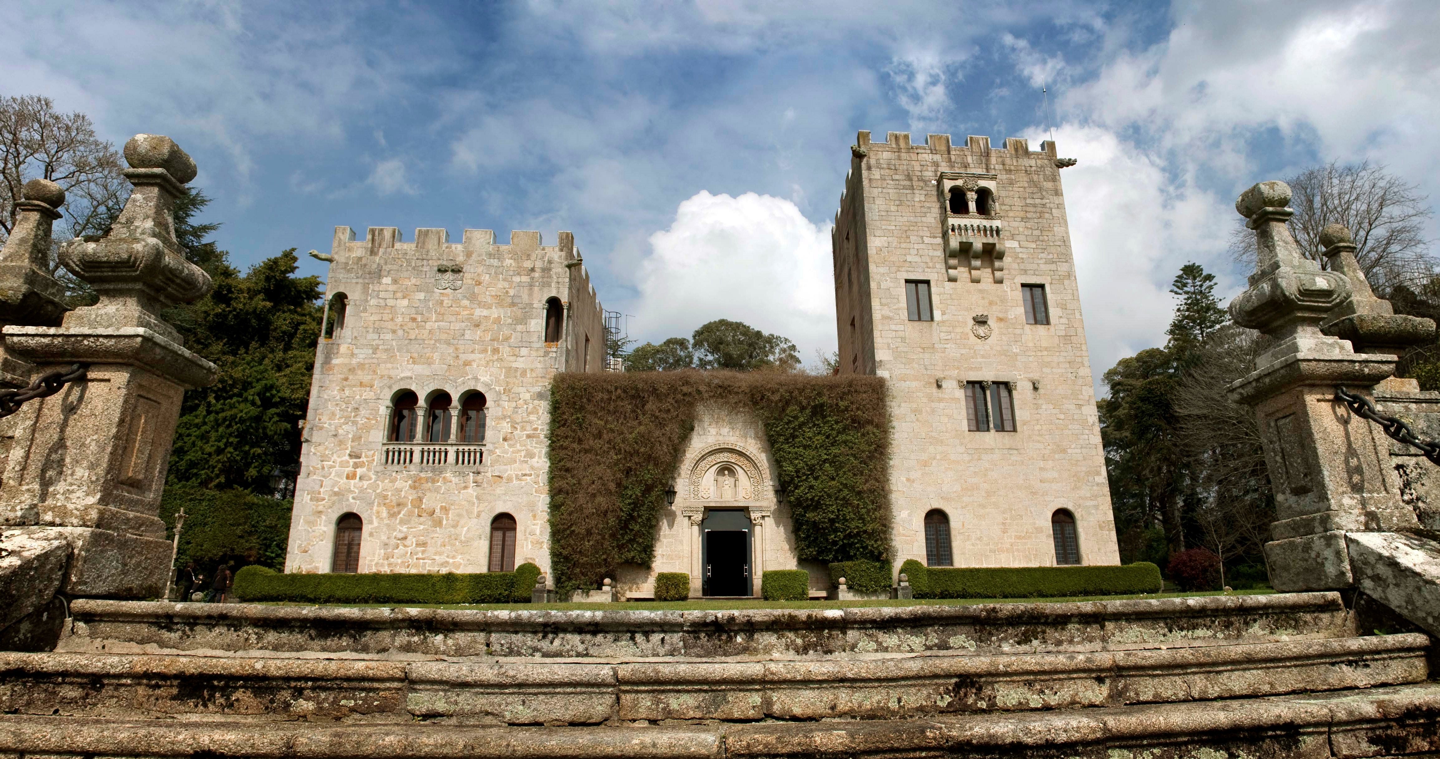 Un juzgado declara que el Pazo de Meirás es propiedad del Estado y ordena a la familia Franco a devolverlo Un juzgado declara que el Pazo de Meirás es propiedad del Estado y ordena a la familia Franco a devolverlo