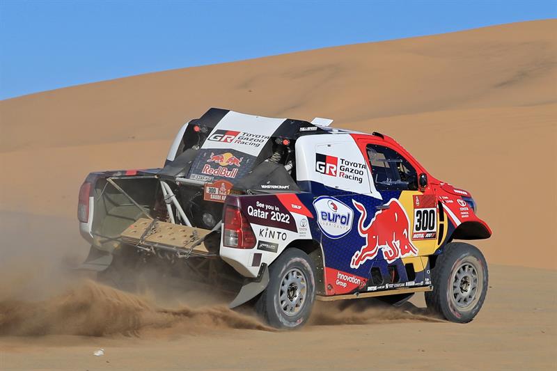 Fernando Alonso, sobre el Dakar: "Hoy nos hemos perdido un par de veces" episode artwork