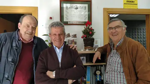 Más de Uno Cádiz - Tertulia ciudadana Hoy con sesión de investidura durante nuestro tramo local emitimos la habitual tertulia de los lunes a través del podcast. Con Juan Sales, Enrique Huguet y Paco Moya. Modera Jaime Álvarez.