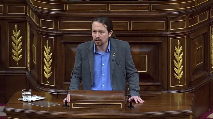 Iglesias a Pedro Sánchez: "No nos van a atacar por lo que hagamos sino por lo que somos" Iglesias a Pedro Sánchez: "No nos van a atacar por lo que hagamos sino por lo que somos"