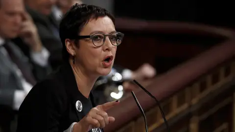 Montserrat Bassa, diputada de ERC, durante su intervención en la sesión de investidura Montserrat Bassa, diputada de ERC, durante su intervención en la sesión de investidura