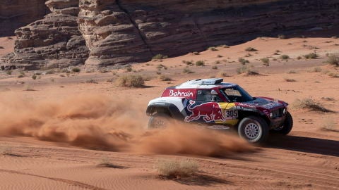 Carlos Sainz, en acci&oacute;n en el Dakar
