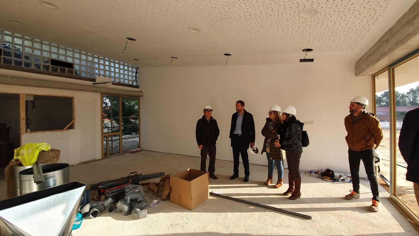 Las obras de reforma y ampliación del CEIP Els Garrofers estarán terminadas este mes de enero Las obras de reforma y ampliación del CEIP Els Garrofers estarán terminadas este mes de enero