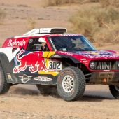 Peterhansel, durante la etapa del Dakar