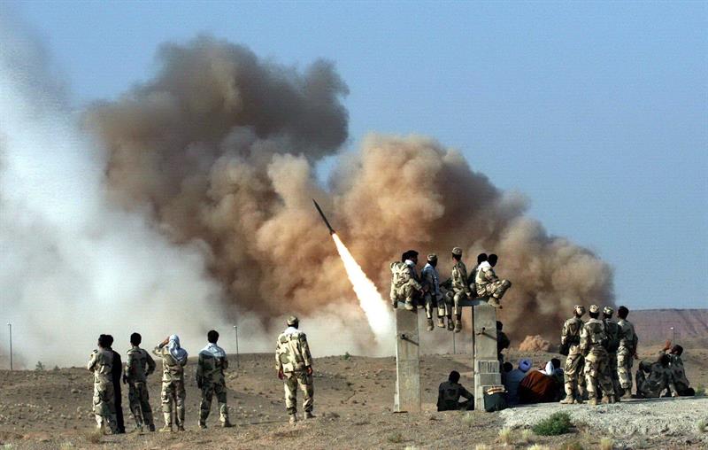 Irán responde a Estados Unidos atacando dos bases en Irak por el asesinato de Soleimani Irán responde a Estados Unidos atacando dos bases en Irak por el asesinato de Soleimani