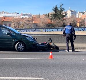 Muere un motorista en la M-30 Muere un motorista en la M-30