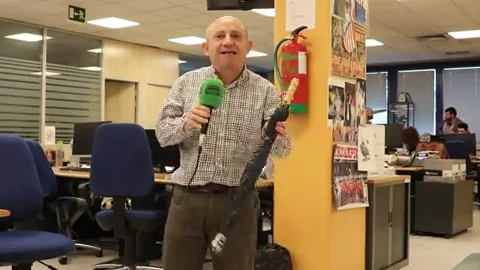 El parte del Borrascas: "Un 'cacharro' llamado paraguas" El parte del Borrascas: "Un 'cacharro' llamado paraguas"