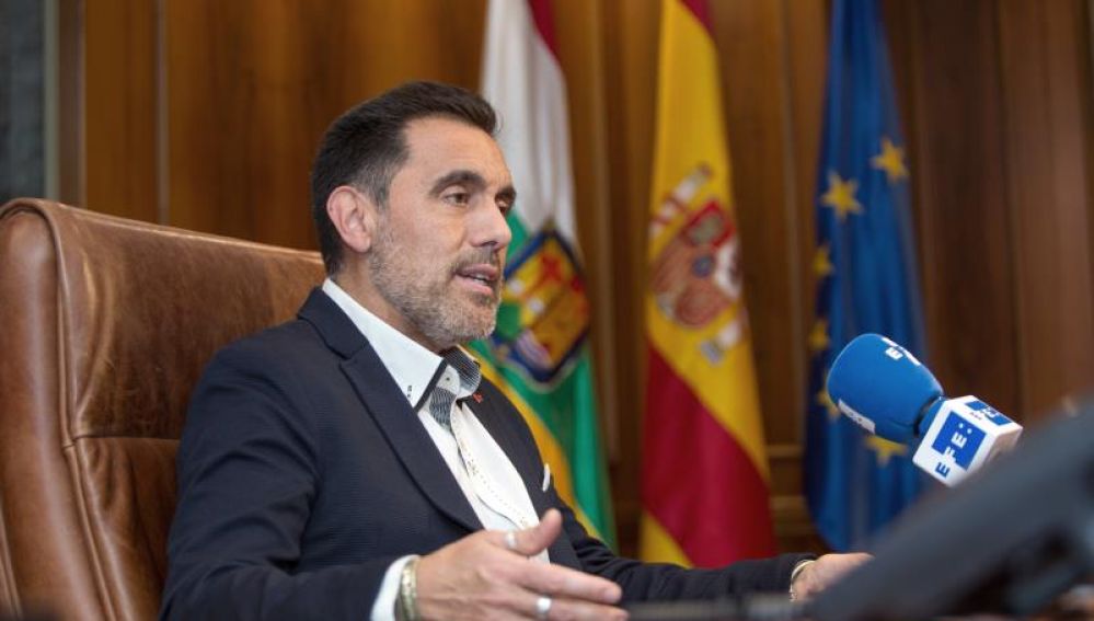 El presidente del Parlamento de La Rioja, Jesús María García