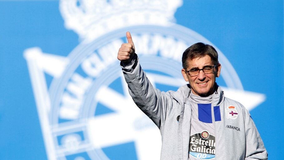 Fernando V&aacute;zquez, entrenador del Deportivo