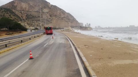 Precauci&oacute;n en carretera