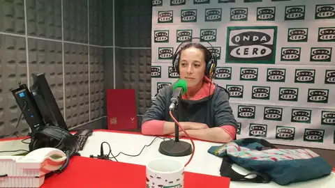 CESTOLA NA CACHOLA Xoana Almar