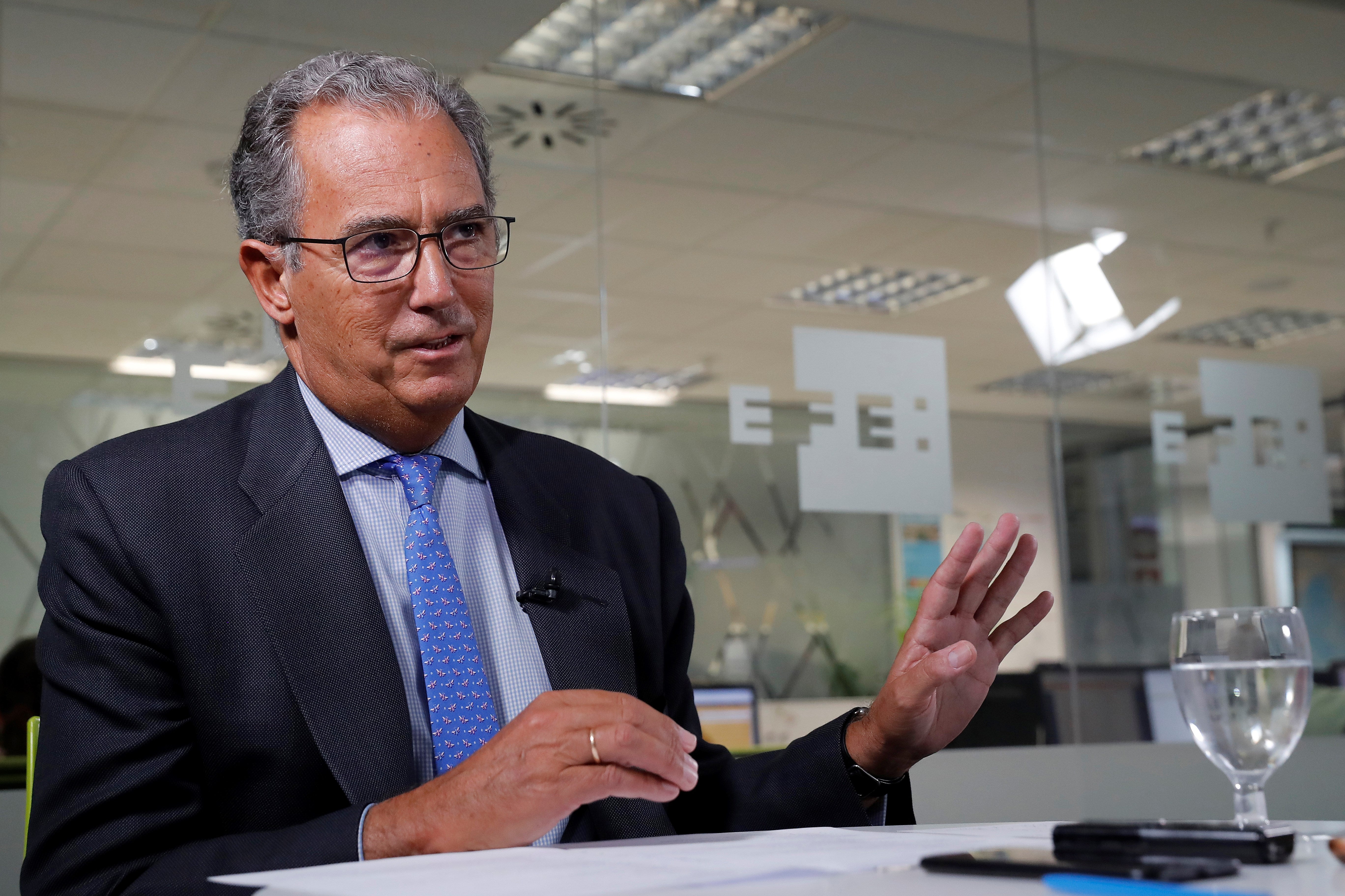 Enrique Ossorio: "No es el momento de las huelgas, es el momento de trabajar y estar todos unidos" Enrique Ossorio: "No es el momento de las huelgas, es el momento de trabajar y estar todos unidos"