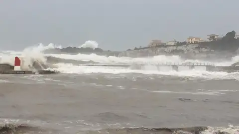 Portocristo azotado por el temporal de la borrasca "Gloria" Portocristo azotado por el temporal de la borrasca "Gloria"