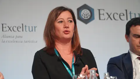 La Presidenta del Govern balear, Francina Armengol, en su intervención en el Foro de Exceltur. La Presidenta del Govern balear, Francina Armengol, en su intervención en el Foro de Exceltur.