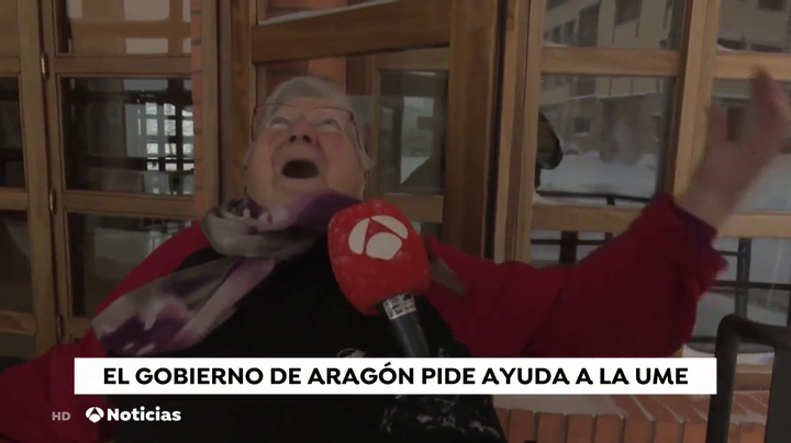 La desternillante reacción de Angelines ante la borrasca Gloria: "Se cayó, ¡pam!" La desternillante reacción de Angelines ante la borrasca Gloria: "Se cayó, ¡pam!"
