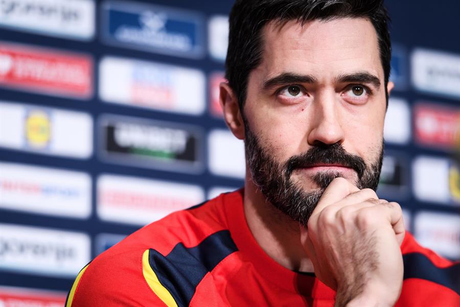 Raúl Entrerríos: "Cuando echemos la vista atrás, podremos decir que hemos tenido un recorrido importante en la Selección" Raúl Entrerríos: "Cuando echemos la vista atrás, podremos decir que hemos tenido un recorrido importante en la Selección"