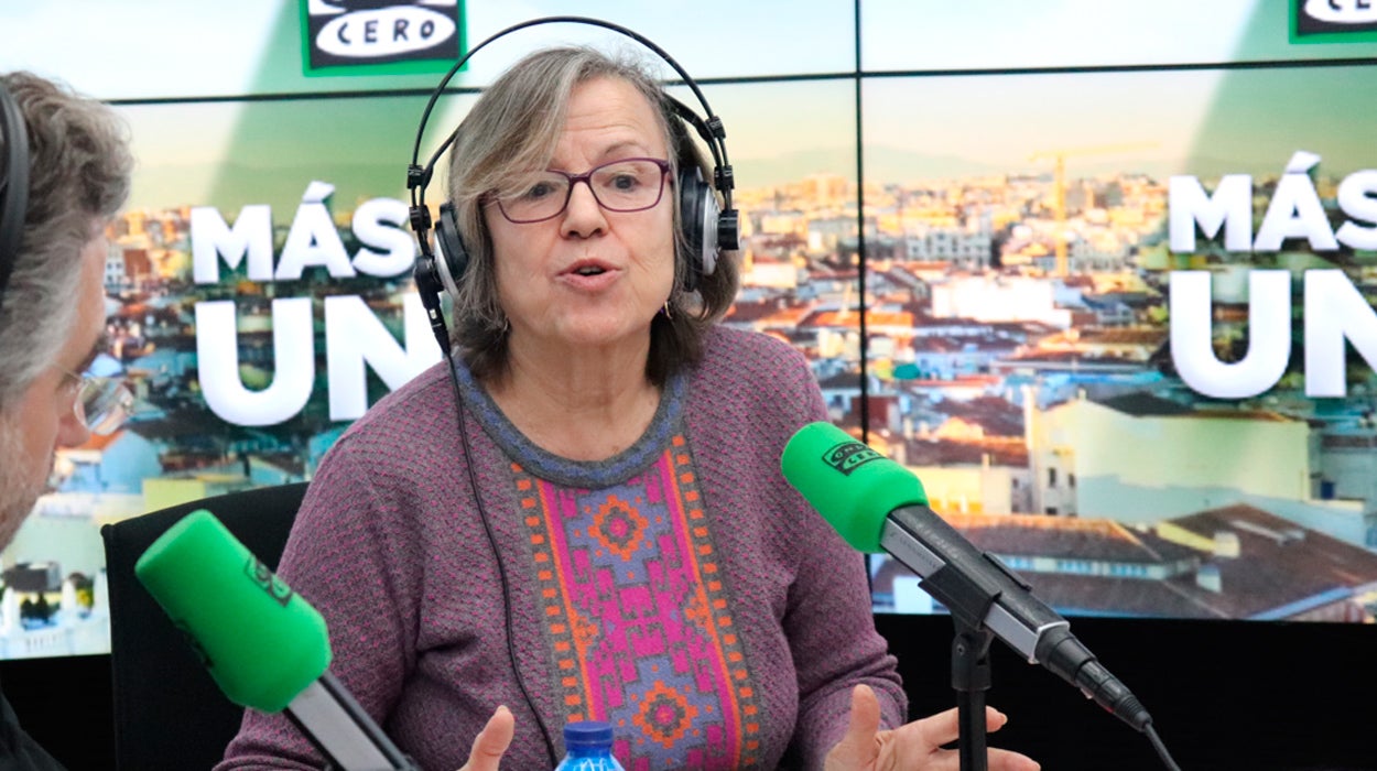 Georgina Higueras: "No sabemos si al pasar de una persona a otra el nuevo coronavirus se hace más fuerte" Georgina Higueras: "No sabemos si al pasar de una persona a otra el nuevo coronavirus se hace más fuerte"