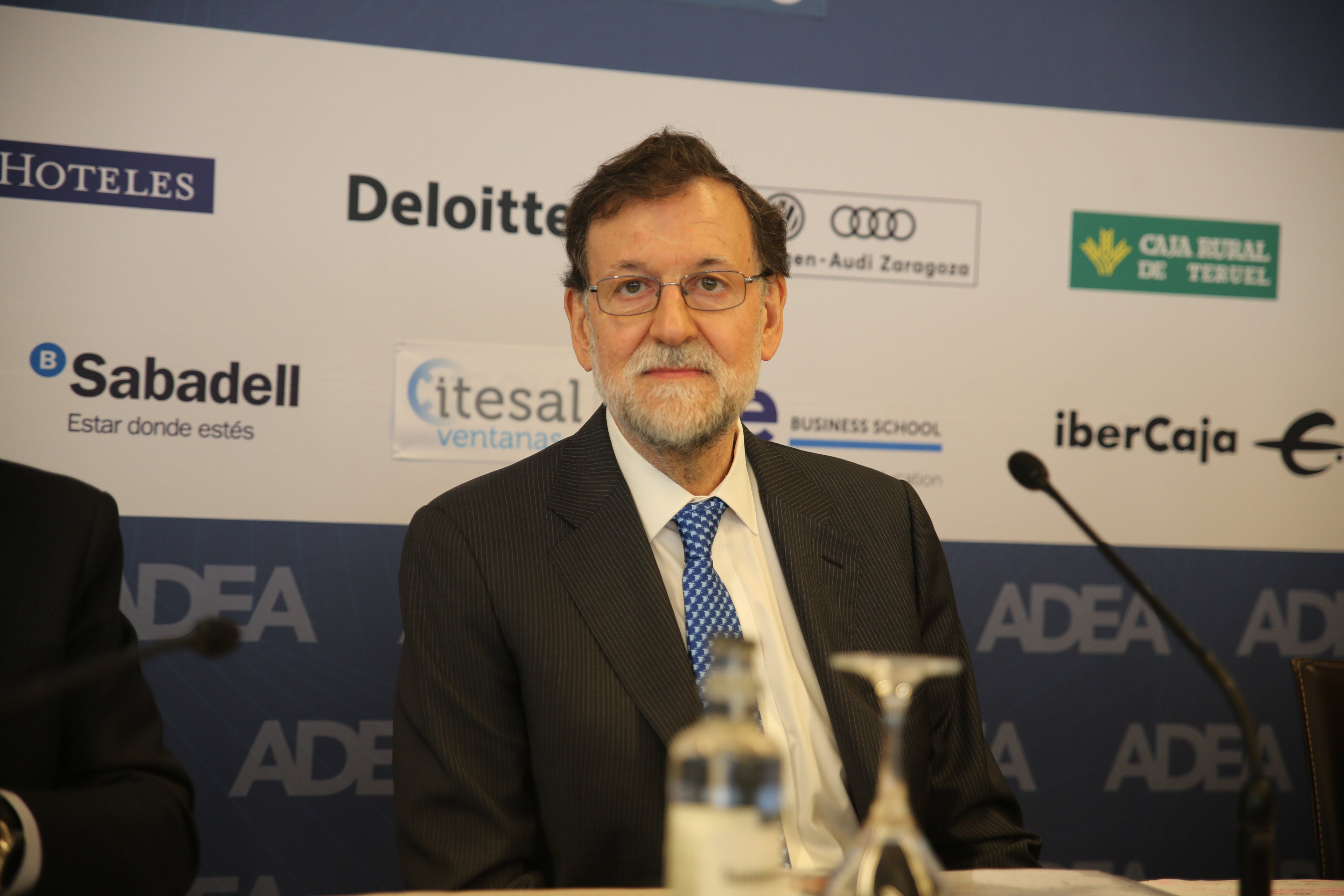 Mariano Rajoy afirma que "la sangre no llegará al río" entre Pablo Casado e Isabel Díaz Ayuso Mariano Rajoy afirma que "la sangre no llegará al río" entre Pablo Casado e Isabel Díaz Ayuso