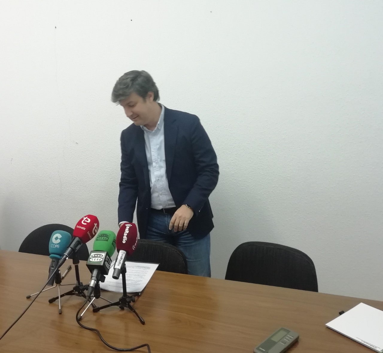 El concejal no adscrito en Elche Eduardo García-Ontiveros reclama un plan municipal para la reactivación de la construcción El concejal no adscrito en Elche Eduardo García-Ontiveros reclama un plan municipal para la reactivación de la construcción