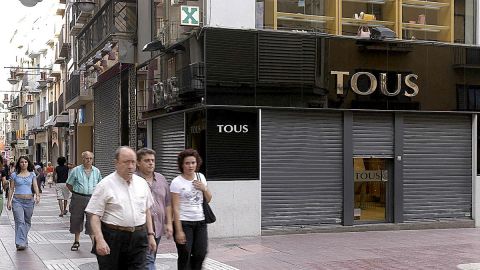 Joyer&iacute;a Tous en una ciudad
