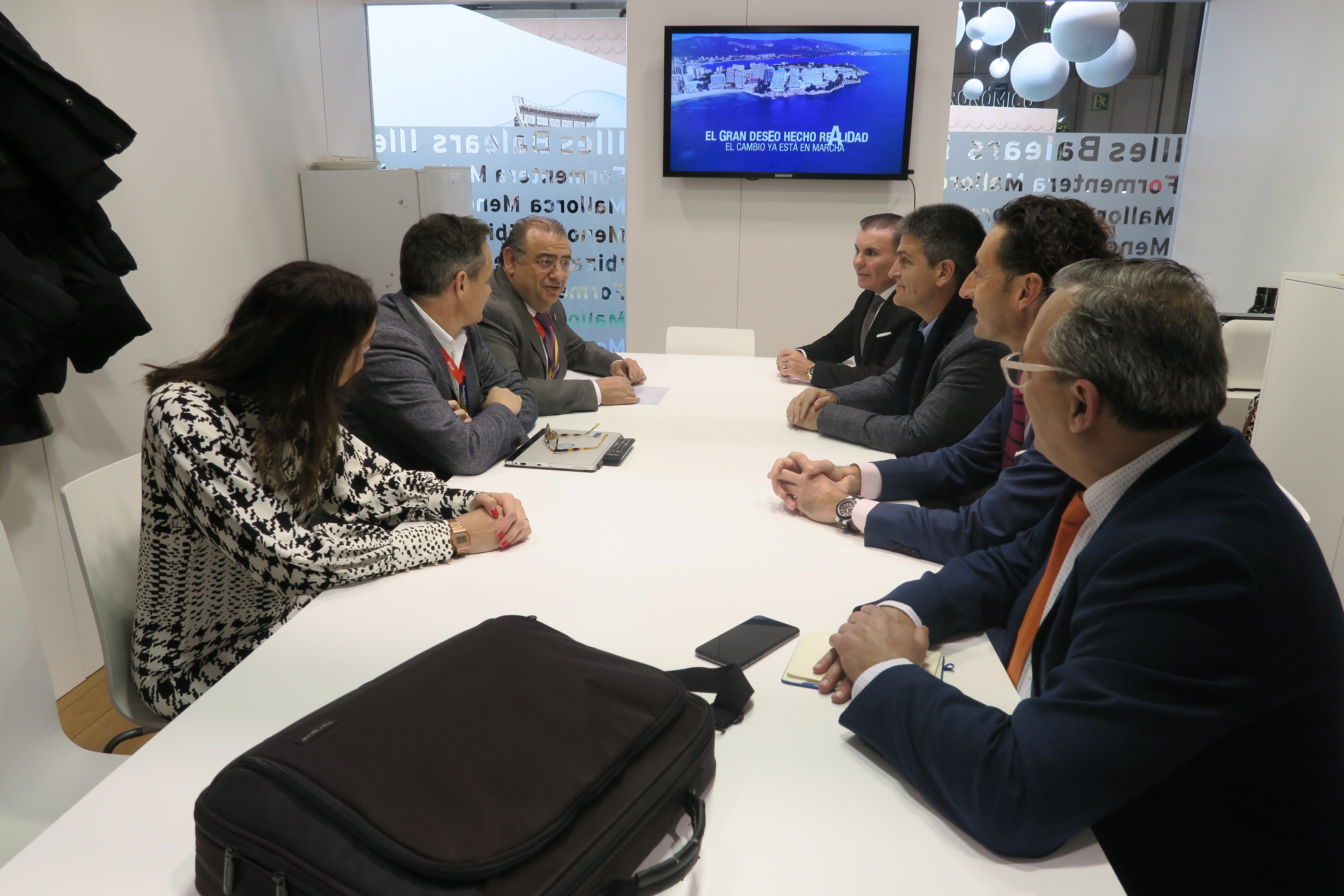 Grupo Cursach presenta su nuevo BCM, en "la línea de transformación de Magaluf" Grupo Cursach presenta su nuevo BCM, en "la línea de transformación de Magaluf"