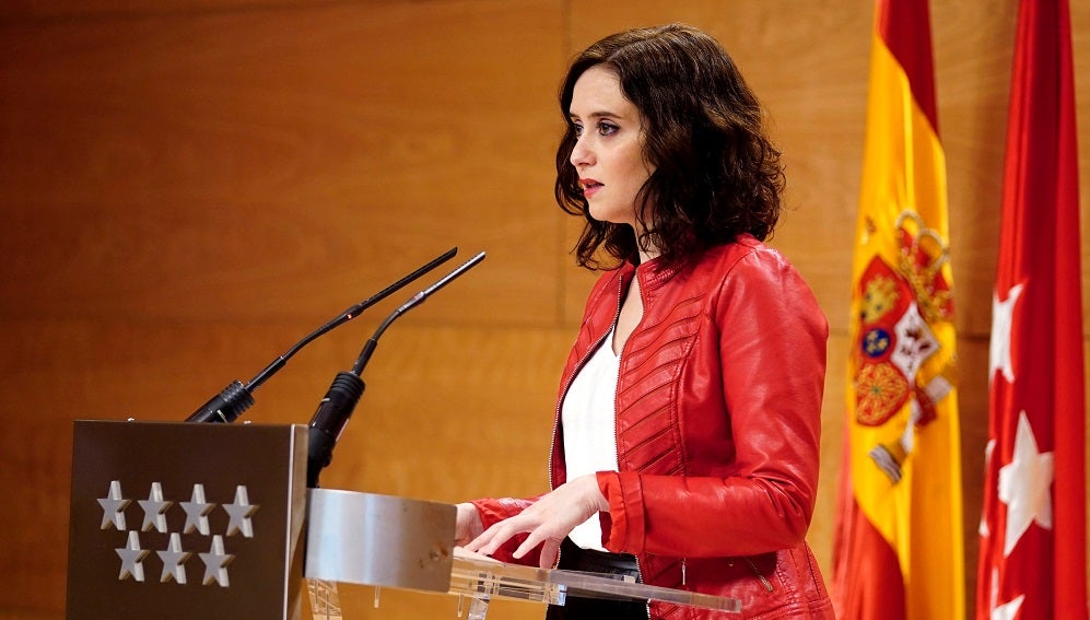 Ayuso compara a España con Venezuela: "Lo que les está pasando allí nos puede pasar a nosotros" Ayuso compara a España con Venezuela: "Lo que les está pasando allí nos puede pasar a nosotros"