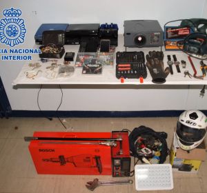 Objetos incautados por la Policía Nacional Objetos incautados por la Policía Nacional