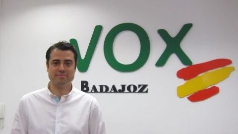 Alejandro Velez, Vox Badajoz