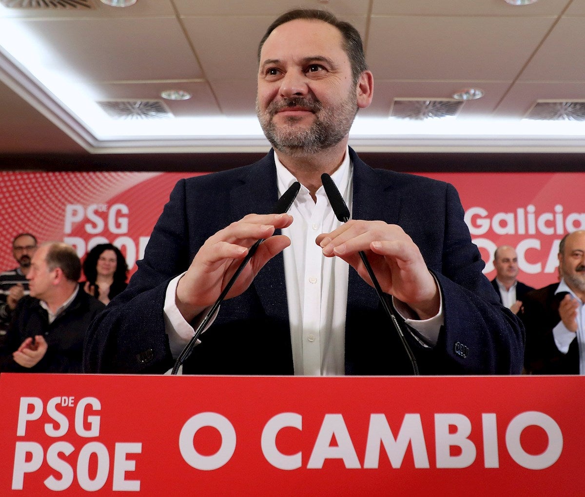 Tertulia: ¿Convencen las explicaciones de Ábalos sobre la reunión con Delcy Rodríguez? Tertulia: ¿Convencen las explicaciones de Ábalos sobre la reunión con Delcy Rodríguez?