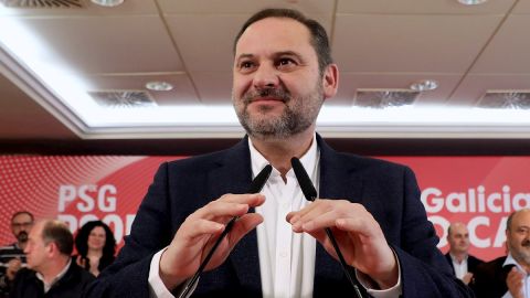 Jos&eacute; Luis &Aacute;balos en un acto del PSOE